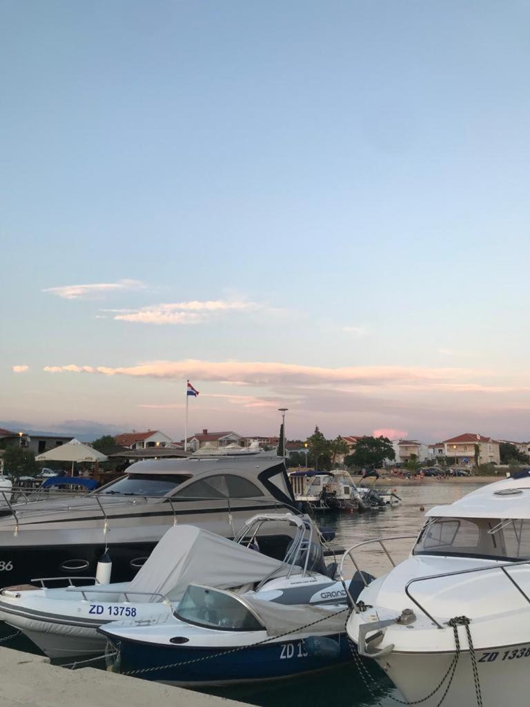Apartments Zadar Nin Anton I Martina Vrsi Zimmer foto