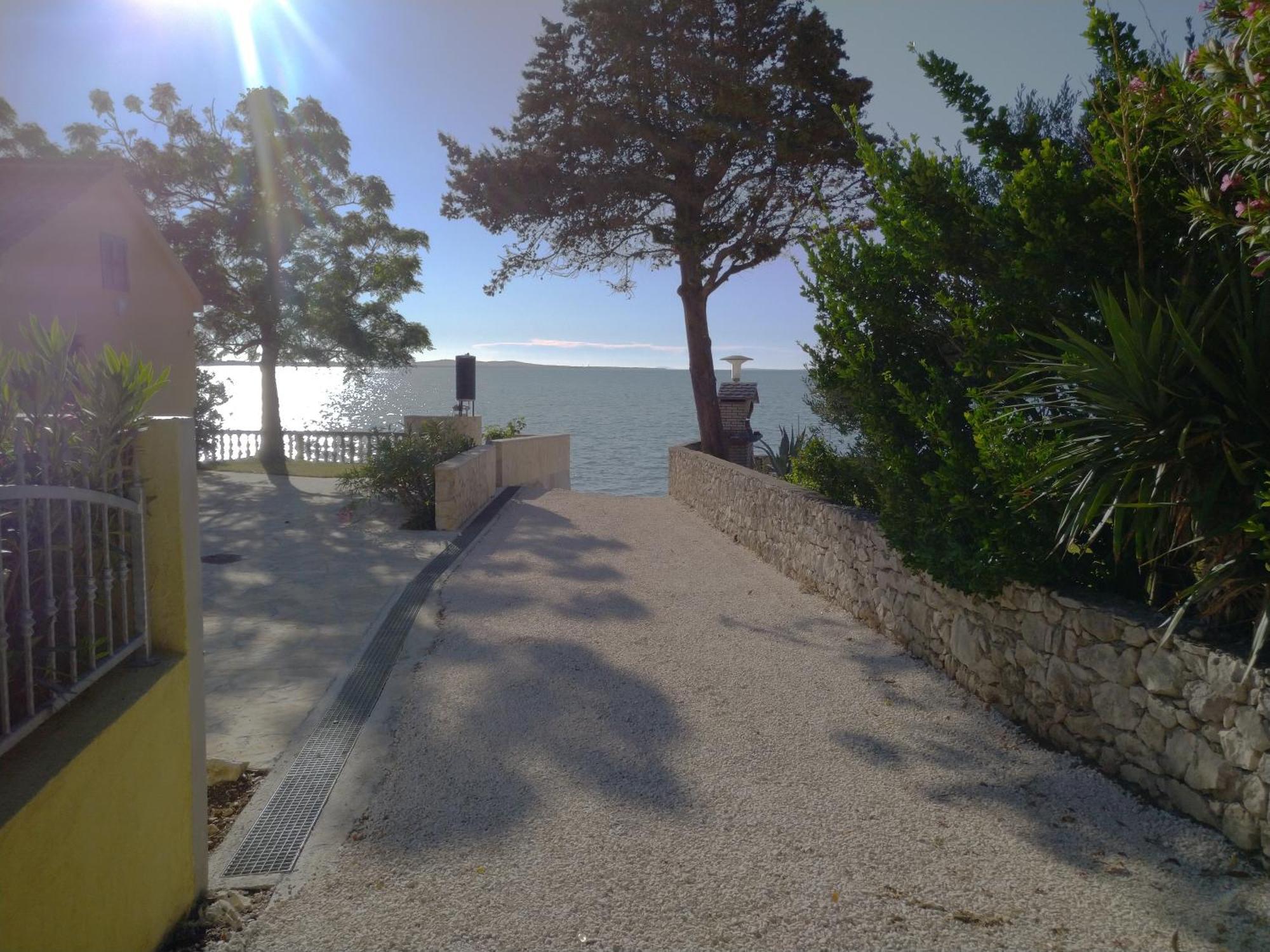 Apartments Zadar Nin Anton I Martina Vrsi Zimmer foto